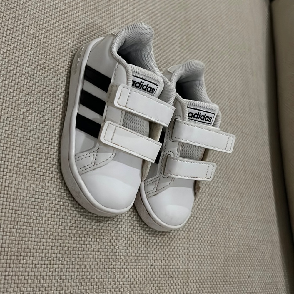 Toddler adidas shoe